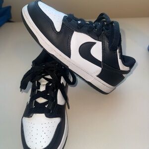 Nike Kids Black and White Sneakers